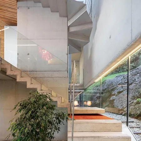 Dezanove House By Upper Luxury Housing *