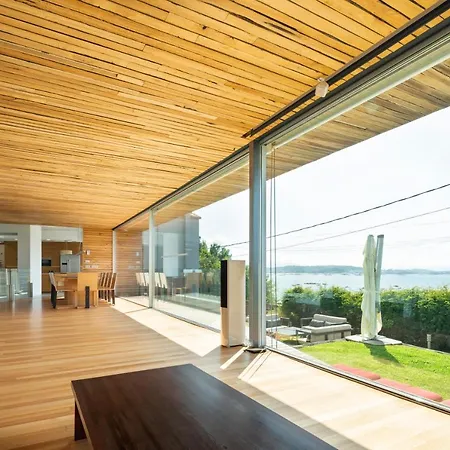 Dezanove House By Upper Luxury Housing Pobra Do Caraminal